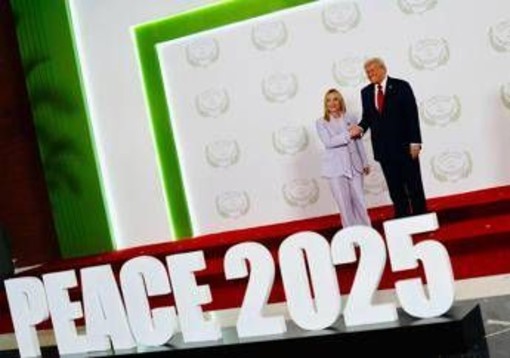 Trump lancia la fase 2 per Gaza, Meloni: "Stato palestinese se rispettati accordi" Trump lancia la fase 2 per Gaza, Meloni: "Stato palestinese se rispettati accordi"