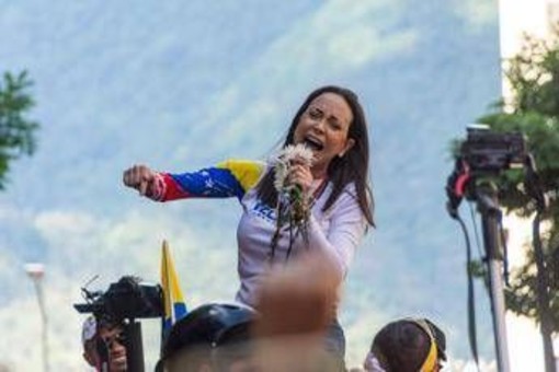 Venezuela, Machado contro Maduro: "Lascerà potere con o senza negoziati" Venezuela, Machado contro Maduro: "Lascerà potere con o senza negoziati"