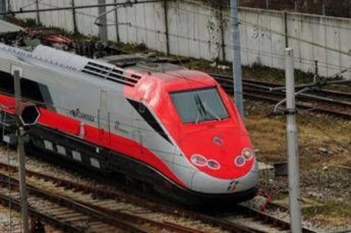 Persona investita a Firenze, treni in ritardo fino a 120 minuti e cancellazioni Persona investita a Firenze, treni in ritardo fino a 120 minuti e cancellazioni