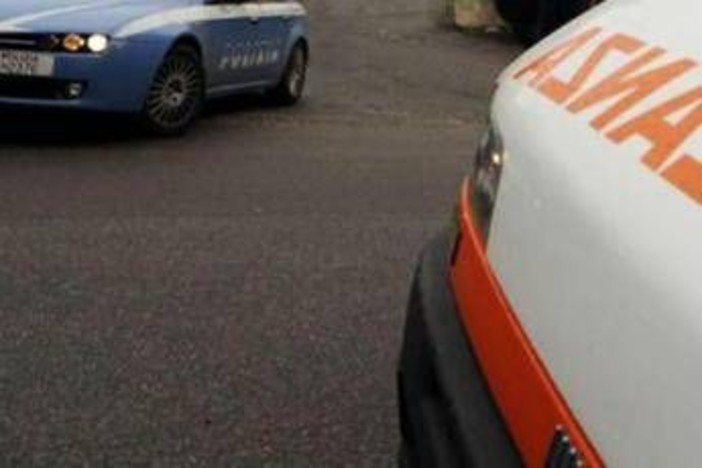 Tir travolge due operai sull'autostrada, un morto e un ferito grave