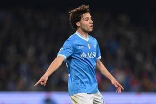 Napoli, infortunio e fasciatura per Vergara: cos'è successo con il Torino Napoli, infortunio e fasciatura per Vergara: cos'è successo con il Torino