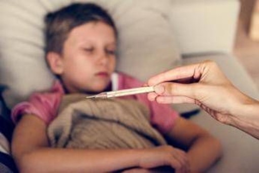 Influenza, il pediatra: "Nei prossimi giorni prevedibile aumento casi"