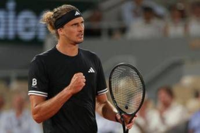 Roland Garros, Zverev favorito? Lui si nasconde: "Sinner resta dominante..." Roland Garros, Zverev favorito? Lui si nasconde: "Sinner resta dominante..."