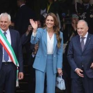 Kate è arrivata a Reggio Emilia, è il suo primo viaggio all'estero dopo la malattia Kate è arrivata a Reggio Emilia, è il suo primo viaggio all'estero dopo la malattia