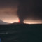 Indonesia, erutta il vulcano Anak Krakatau: chiusi quattro aeroporti, disagi per oltre 270mila passeggeri