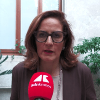 Cancro seno localizzato, oncologa La Verde: "Importante stabilire rischio recidiva" Cancro seno localizzato, oncologa La Verde: "Importante stabilire rischio recidiva"