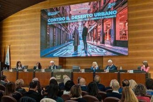 Commercio, per quello di prossimità rischi da burocrazia e mancato ricambio Commercio, per quello di prossimità rischi da burocrazia e mancato ricambio