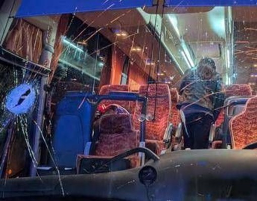 Assalto pullman Pistoia, è allarme per ultras nel basket: in un anno +30% incidenti