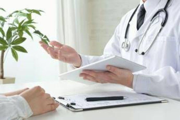 Aborto: Ass. Coscioni,&quot;Solo 2 Regioni applicano le linee del ministero per quello farmacologico&quot;