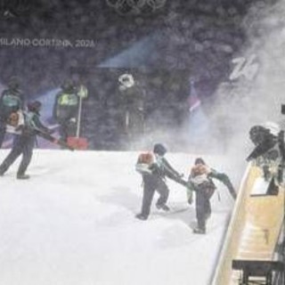 Milano Cortina, finale big air sci freestyle posticipata per tempesta di neve a Livigno