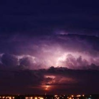 Piogge e temporali, allerta arancione in Calabria: in giallo quattro regioni