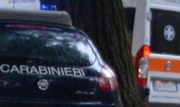 Fugge da un istituto ed entra in proprietà privata, 16enne trovato morto in piscina Fugge da un istituto ed entra in proprietà privata, 16enne trovato morto in piscina