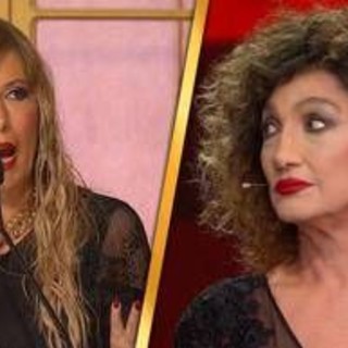 Ballando con le stelle, lo 'schiaffo' di Lucarelli e Marcella Bella risponde Ballando con le stelle, lo 'schiaffo' di Lucarelli e Marcella Bella risponde