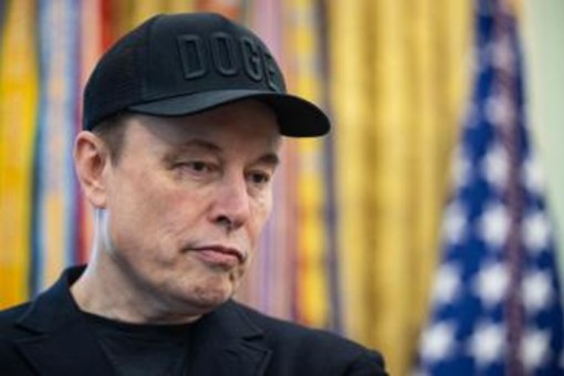 Elon Musk e Ceuta: il paragone "World War Z" sulla crisi migranti