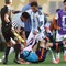 Mondiali, follia Paredes dopo finale: rissa ed espulsione. E Otamendi litiga con Rodri Mondiali, follia Paredes dopo finale: rissa ed espulsione. E Otamendi litiga con Rodri