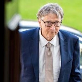 Caso Epstein, Bill Gates nella bufera: "Contrasse malattia sessualmente trasmissibile da rapporti con ragazze russe"