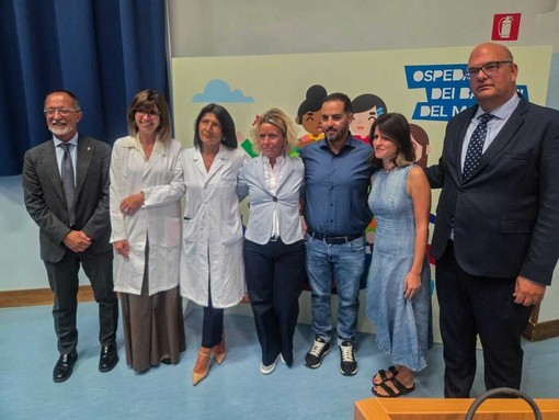 Il piccolo Younes è tornato in Italia: "Riportarlo a casa un sogno, come vincere la Champions" Il piccolo Younes è tornato in Italia: "Riportarlo a casa un sogno, come vincere la Champions"